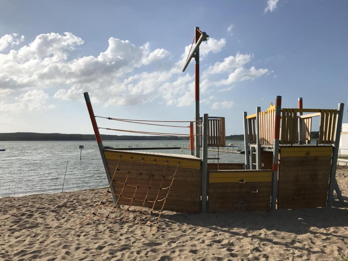Seeblick Warin Esterno foto